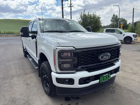 Certified 2023 Ford F350 XLT w/ XLT Premium Package AWD/4WD image 4