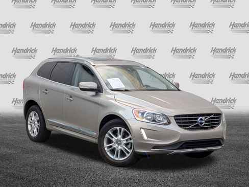 Used 2016 Volvo XC60 T5 Premier w/ Proximity Package image 2