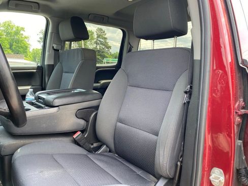 Used 2018 Chevrolet Silverado 1500 LT w/ All Star Edition image 10
