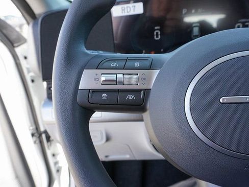 New 2026 Hyundai Kona SE FWD image 18