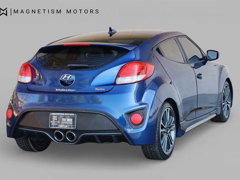 Used 2016 Hyundai Veloster Turbo image 9