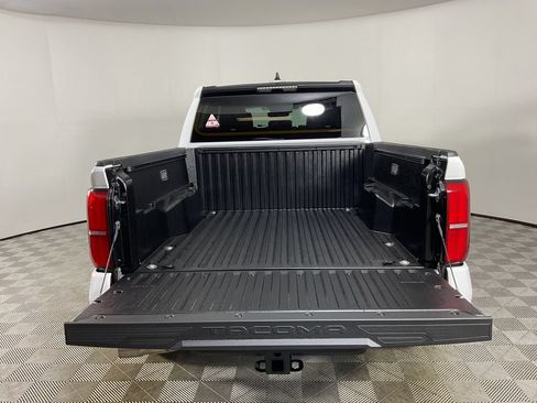 New 2026 Toyota Tacoma SR5 AWD/4WD image 18