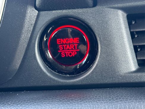 Used 2024 Honda Pilot EX-L image 31