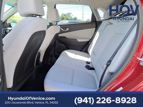 Certified 2023 Hyundai Kona SEL w/ Convenience Package image 18