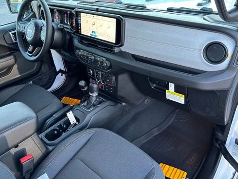 New 2026 Jeep Gladiator Willys image 25