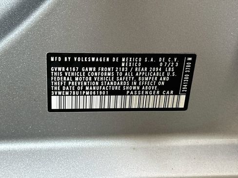 Certified 2023 Volkswagen Jetta SE FWD image 31