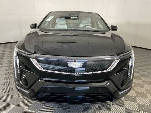 New 2026 Cadillac Optiq Sport 1 w/ LPO, Floor Liner Package AWD/4WD image 2