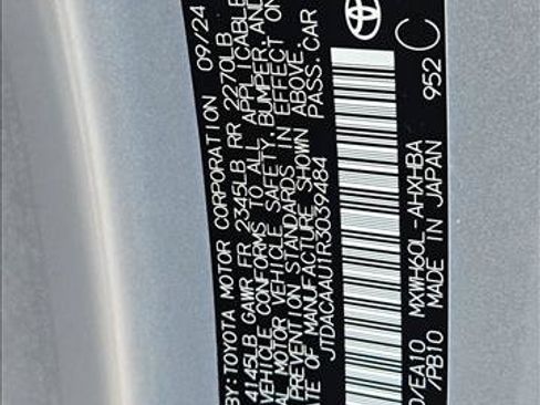 Used 2024 Toyota Prius Limited FWD image 23