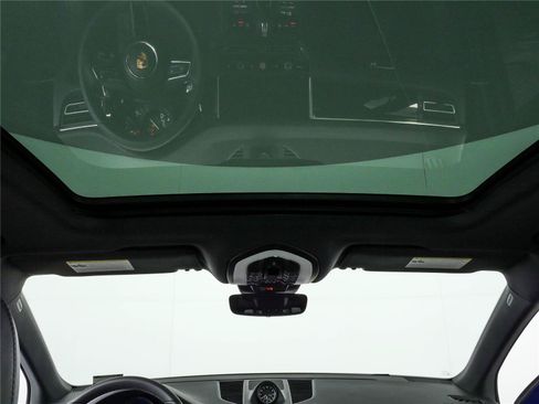 New 2026 Porsche Macan Turbo AWD/4WD image 21