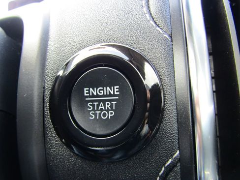 Used 2025 Ford Expedition Max Platinum AWD/4WD image 36