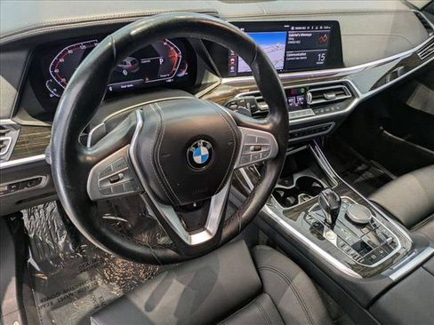 Used 2021 BMW X7 xDrive40i w/ Premium Package image 10