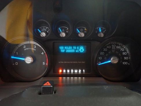 Used 2011 Ford F250 XL w/ PWR Equipment Group image 24