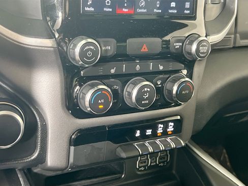 Used 2022 RAM 1500 Big Horn image 16