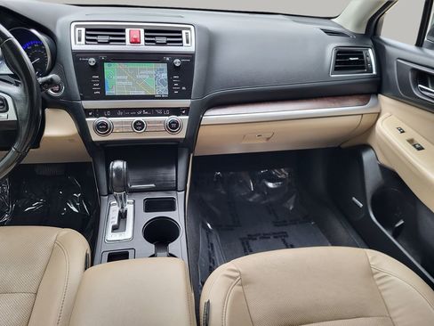 Used 2016 Subaru Outback 3.6R Limited AWD/4WD image 20