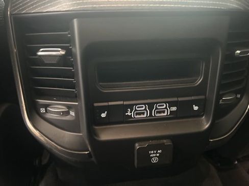 Used 2020 RAM 1500 Limited w/ Body Color Bumper Group image 19