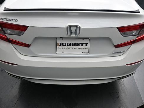 Used 2022 Honda Accord Sport image 12