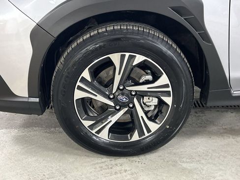 Certified 2025 Subaru Crosstrek 2.0i Premium image 10