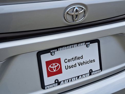 Certified 2022 Toyota Corolla SE image 30
