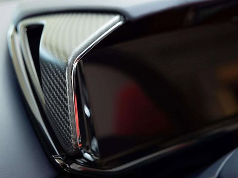 New 2026 Aston Martin Vanquish Convertible image 27