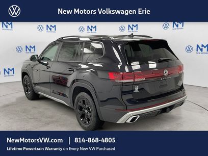 New 2026 Volkswagen Atlas Peak Edition