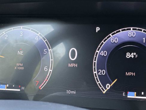 New 2025 Jeep Grand Cherokee L Limited image 10