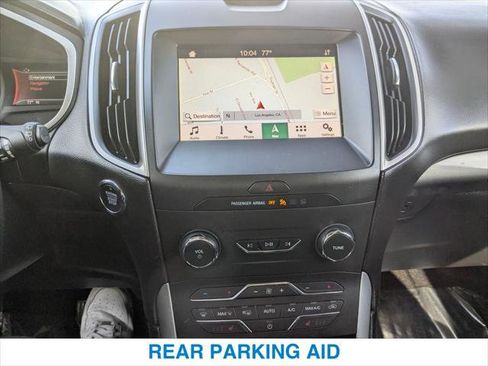 Used 2019 Ford Edge SEL image 18