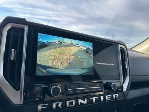 New 2026 Nissan Frontier SV w/ Tow Package AWD/4WD image 21