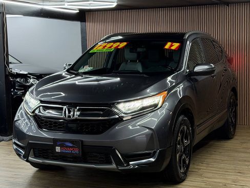 Used 2017 Honda CR-V Touring image 1