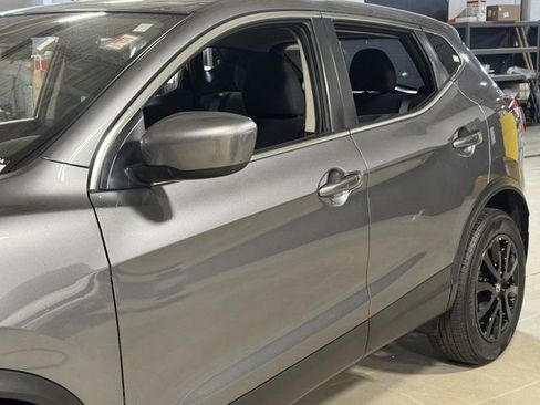 Used 2022 Nissan Rogue Sport S image 28