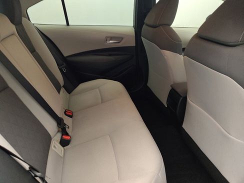 Used 2020 Toyota Corolla LE FWD image 19