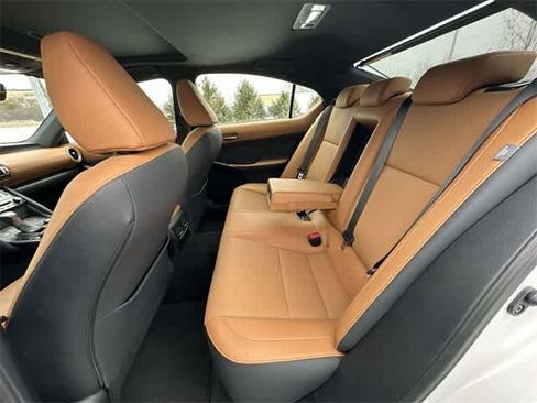 Used 2022 Lexus IS 300 AWD w/ Premium Package image 20