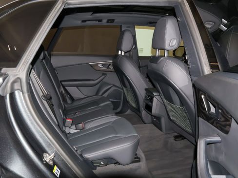 Used 2023 Audi Q8 Premium Plus w/ Premium Plus Package AWD/4WD image 63
