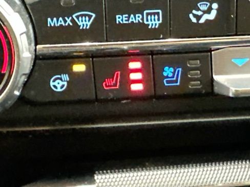 Used 2022 Ford F150 Lariat w/ Equipment Group 502A High image 18