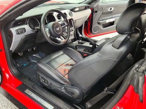 Used 2016 Ford Mustang GT Premium image 22