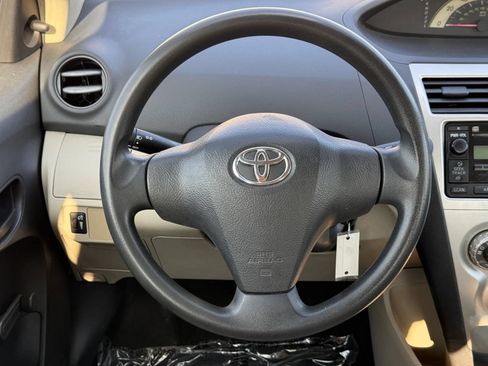 Used 2007 Toyota Yaris S FWD image 25