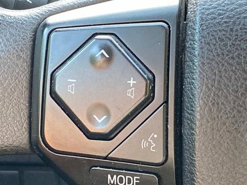 Used 2021 Toyota Tacoma SR RWD image 18