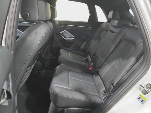 Used 2023 Audi Q3 2.0T Premium Plus w/ Premium Plus Package image 12