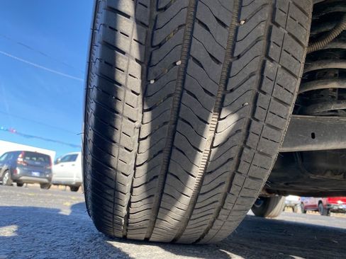 Used 2024 Chevrolet Traverse LS image 26