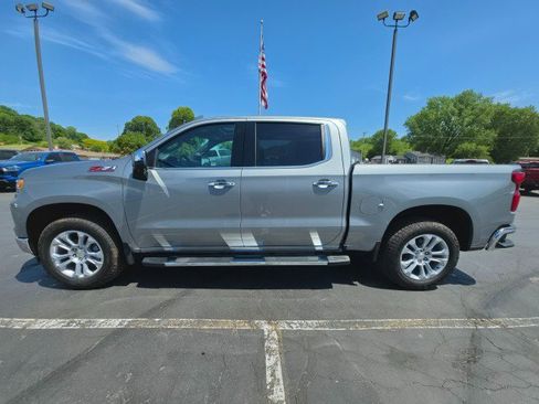 Used 2025 Chevrolet Silverado 1500 LTZ w/ LTZ Premium Package AWD/4WD image 2