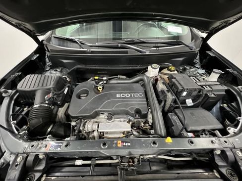 Used 2019 Chevrolet Equinox LT AWD/4WD image 29