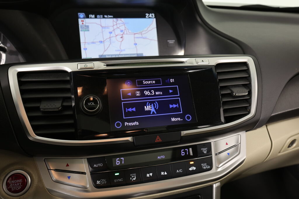 Used 2013 Honda Accord EX-L image 36