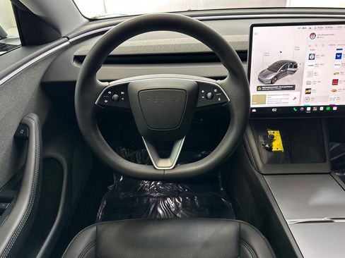 Used 2025 Tesla Model 3 Long Range RWD image 29