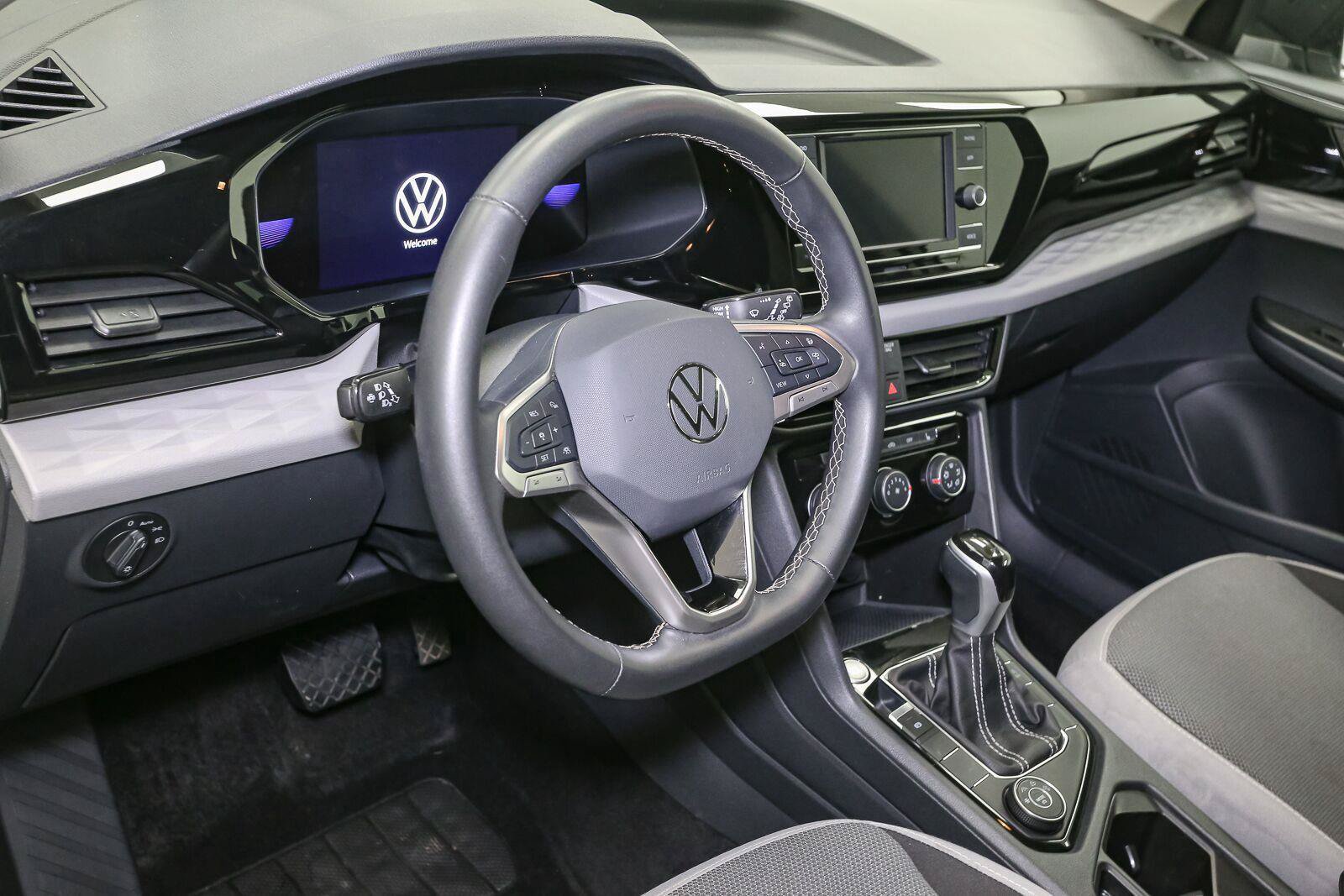 Certified 2024 Volkswagen Taos S AWD/4WD image 24