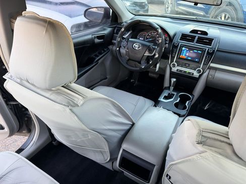 Used 2012 Toyota Camry LE image 45