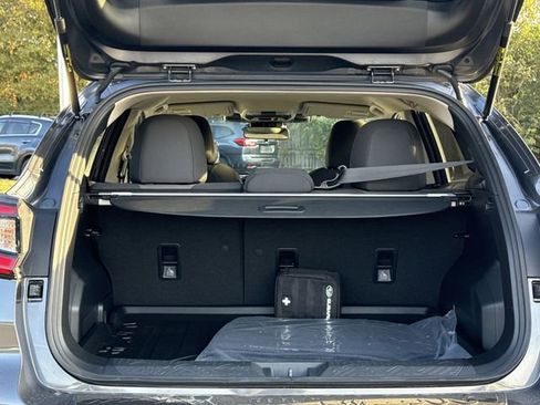 Certified 2025 Subaru Crosstrek 2.0i Premium image 16