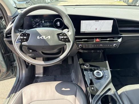 Used 2023 Kia Niro Wind w/ Wind Preserve Package image 17