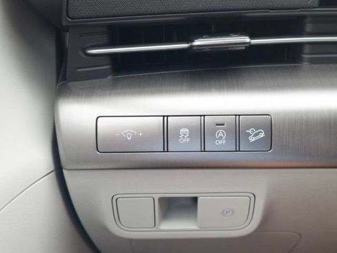 New 2027 Hyundai Kona SE FWD image 29