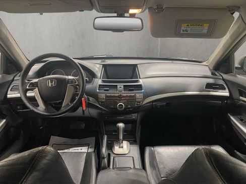 Used 2010 Honda Accord EX-L image 2