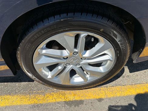 Used 2020 Honda Accord LX image 9