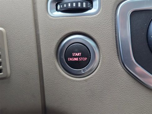 Used 2011 Land Rover LR4 HSE LUX image 34